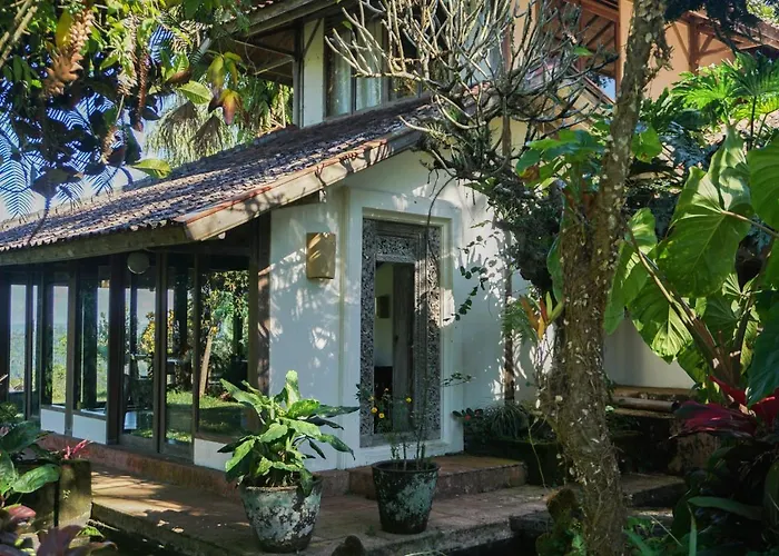 Temuku Pupuan Lodge